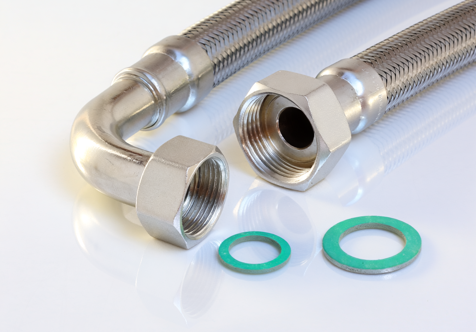 1"ÜM x 3/4"ÜM Bogen Panzerschlauch DN19 für Trinkwasser, VA Geflecht, PN10, -15 bis 70°C