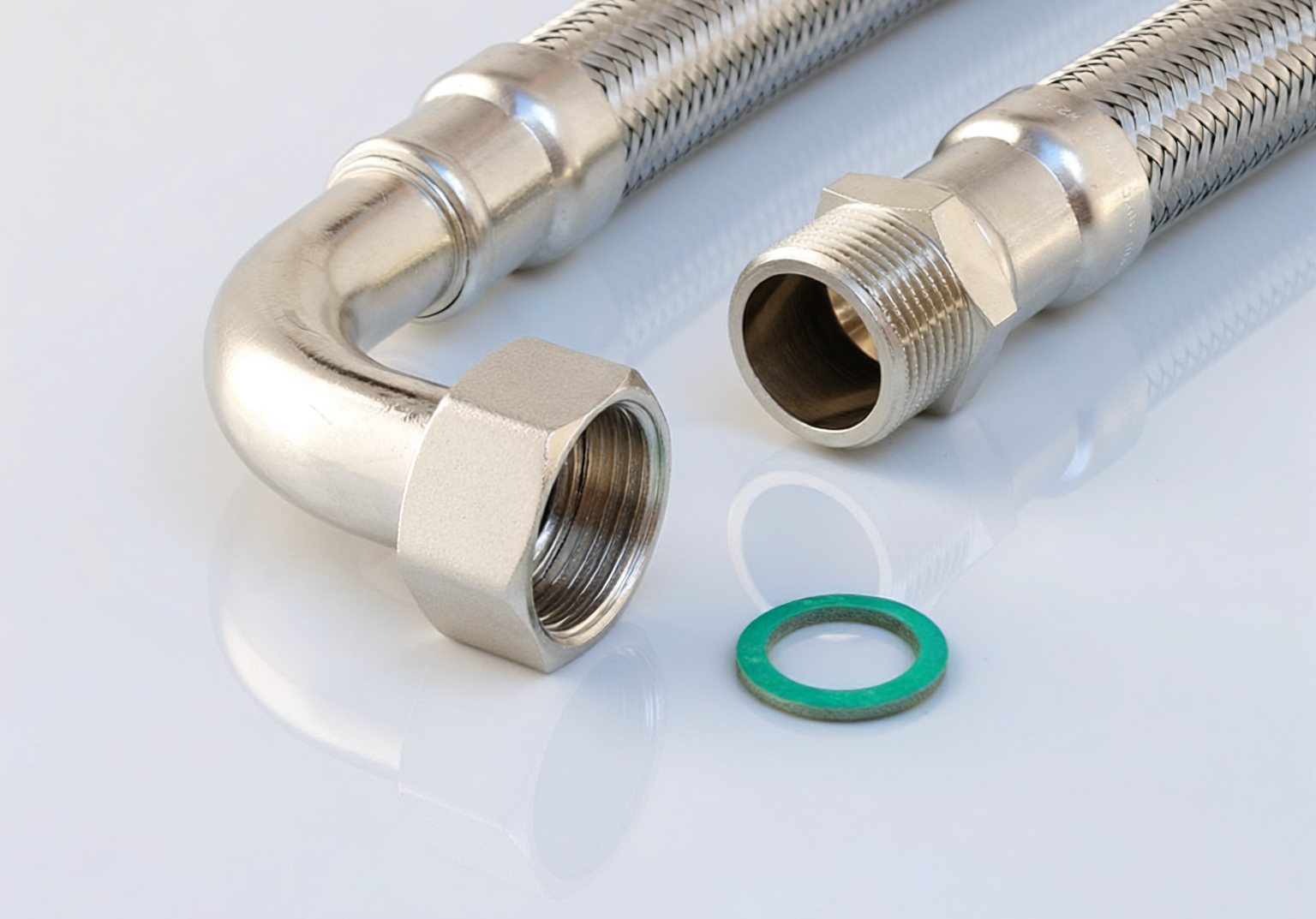 Panzerschlauch DN19 für Trinkwasser, 3/4"AG x 3/4"ÜM Bogen, Seele HDPE, -15°C - 70°C PN10, 700mm – Bild 1